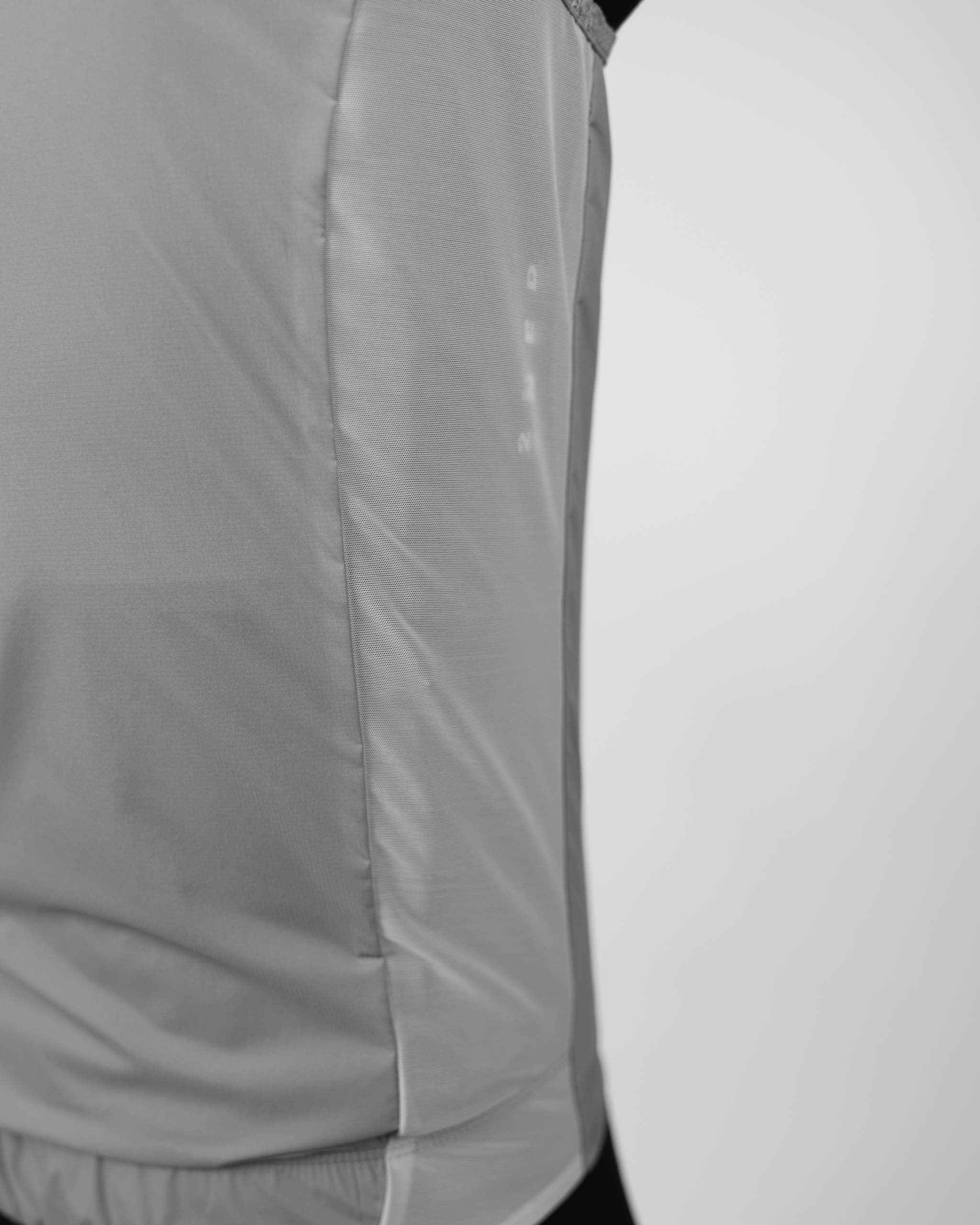 新品　ella mesh bonding gilet メッシュボンディグジレ WEB限定 GW SPECIAL PRICE】ランダムラメツィードジレ（6-0807-1-04